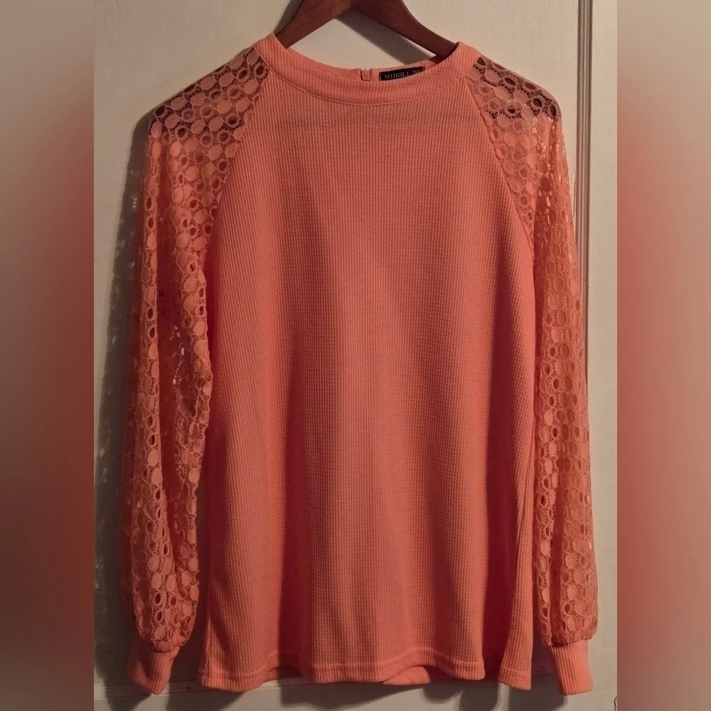 NWOT | MIHOLL | Women’s Long Sleeve Top | Lace Casual Loose Blouse | Medium